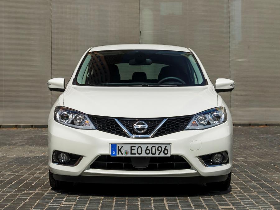  Nissan Pulsar 2015 года  (фото 25 из 33)
